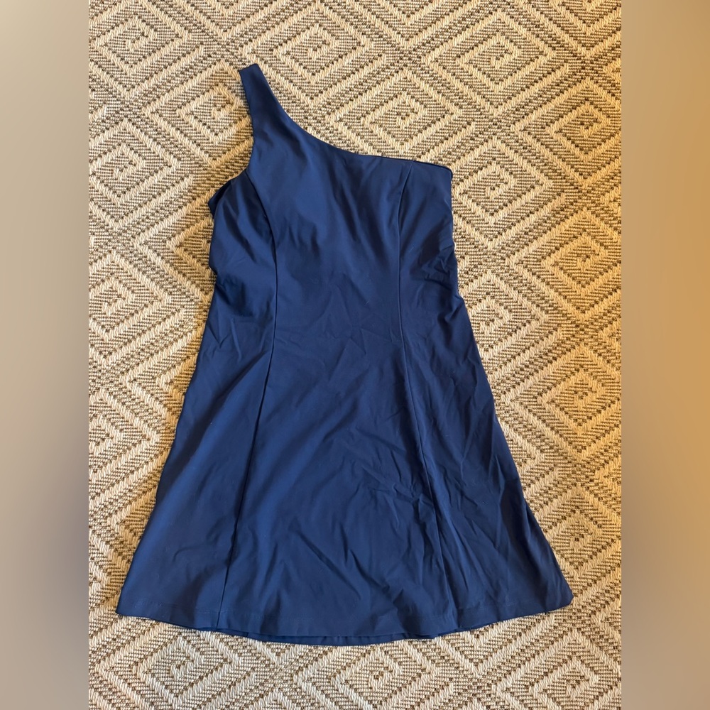 OUTDOOR VOICES navy one shoulder dress
